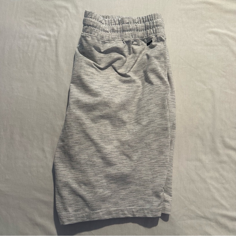 Mondetta Men’s Shorts Size Large - Picture 8 of 9